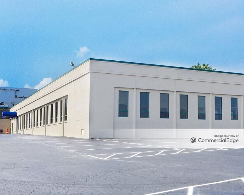 Modern Office Space Long Island - Michael Drive