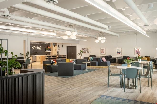 Preview this The Bright Spot Coworking space for Rent in Mound