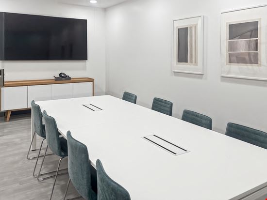 Regus - Largo - East Bay Dr