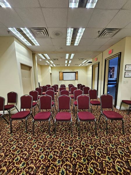 Preview this Tallahassee Conference Center Coworking space for Rent in Tallahassee