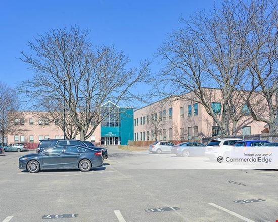 Preview this Geek Offices - 1035 Cambridge Street Coworking space for Rent in Cambridge