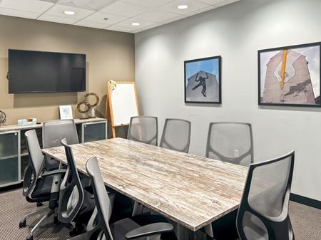 Preview this Regus - Diamond Bar - Gateway Center Coworking space for Rent in Diamond Bar