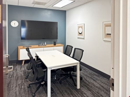 Preview this Regus - Greensboro - 301 N Elm Coworking space for Rent in Greensboro