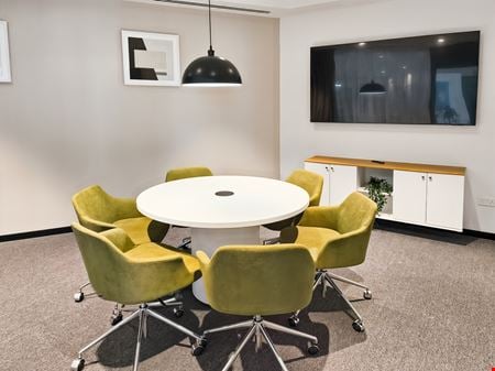 Preview this IL, Niles - W Golf Rd Coworking space for Rent in Niles