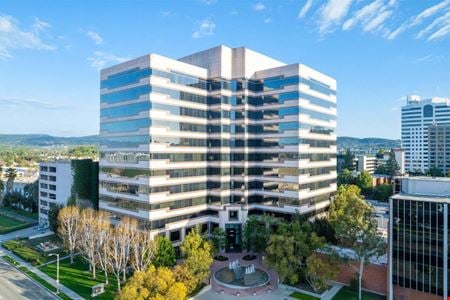 Preview this Barrister Executive Suites - Warner Corporate Center Coworking space for Rent in Los Angeles