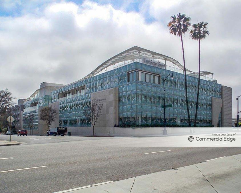 Arc Beverly - 9800 Wilshire Blvd