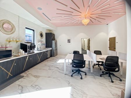 Preview this Regus - Lakeland - Massachusetts Ave Coworking space for Rent in Lakeland