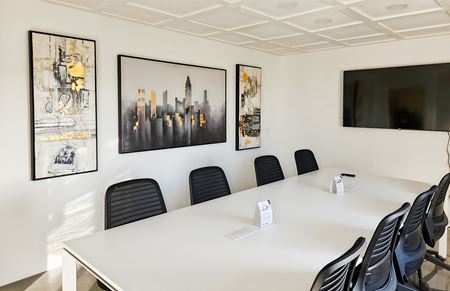 Preview this Regus - Bellevue - Development Dr Coworking space for Rent in Bellevue