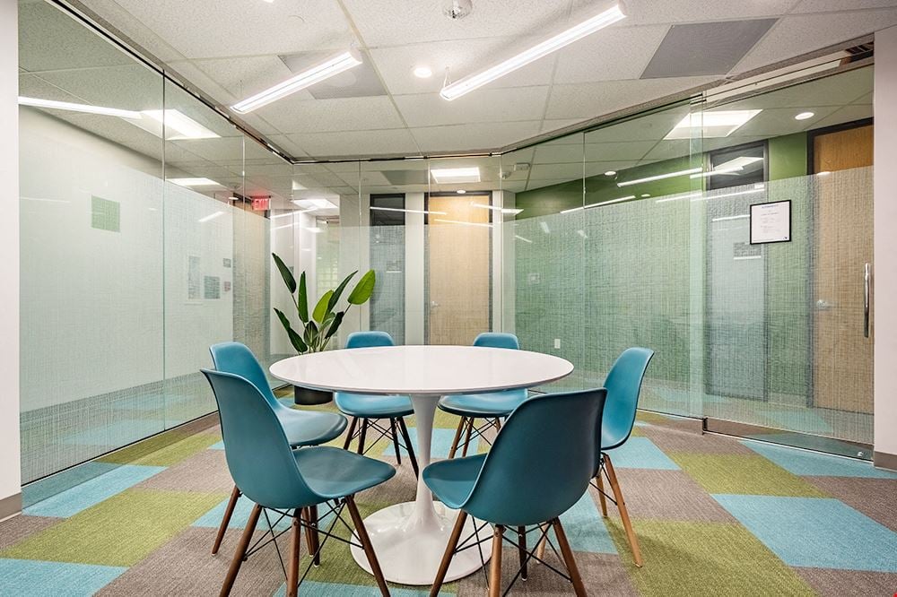 Workstyle Flexible Spaces - 14800 Quorum Drive
