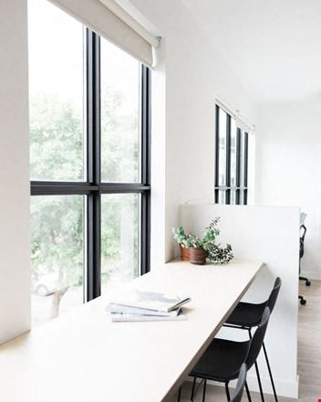 Preview this VennYYC Coworking space for Rent in Calgary