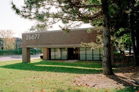 Preview this AmeriCenters - AmeriCenter of Franklin Southfield Coworking space for Rent in Southfield