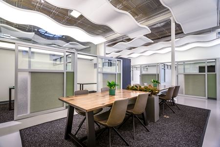 Preview this CrossFunction - Flexible Workspace Coworking space for Rent in Oak Park