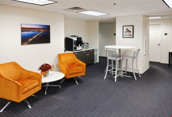 Regus - Peoria - Main St