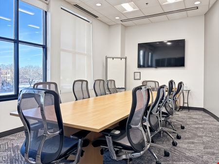 Preview this Regus - Naperville - Main Street Promenade Coworking space for Rent in Naperville