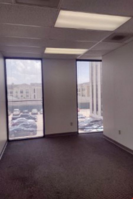 Workstyle Flexible Spaces - 6201 Bonhomme Road