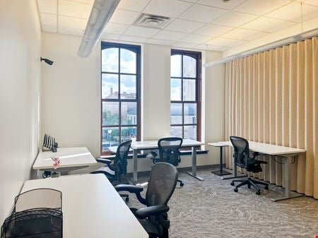 Preview this Regus - Davenport Harrison St Coworking space for Rent in Davenport