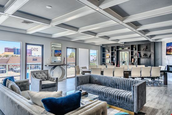 Cowork Lounge