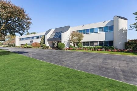 Preview this The Lab Coworking Coworking space for Rent in Melville