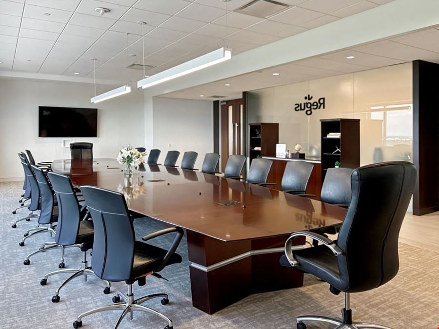 Regus - Houston - Energy Tower III