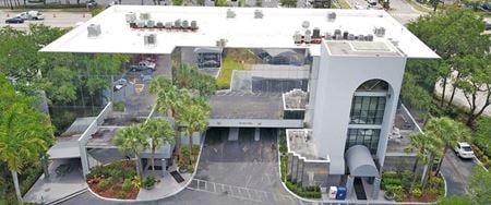 Preview this Samco Properties - Fairway Financial Center Coworking space for Rent in Deerfield Beach