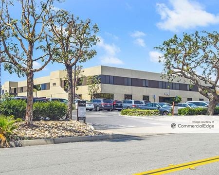 Preview this Irvine Ranch Executive Suites Coworking space for Rent in Tustin