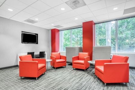 Preview this Regus - Weston Pointe II Coworking space for Rent in Weston