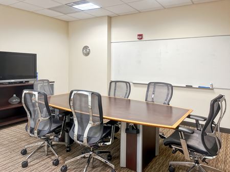 Preview this Regus - Tallahassee – Alliance Center Coworking space for Rent in Tallahassee