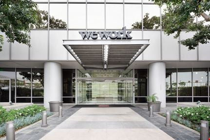 WeWork - 222 Pacific Coast Hwy