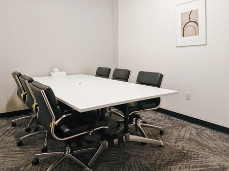 Preview this Regus - Edmond - S Broadway Coworking space for Rent in Edmond