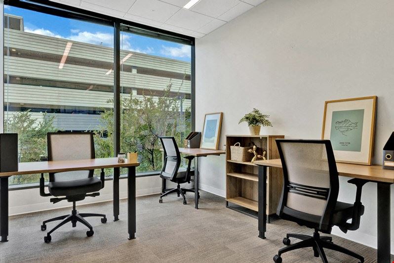 Premier Workspaces - HAL - Frisco