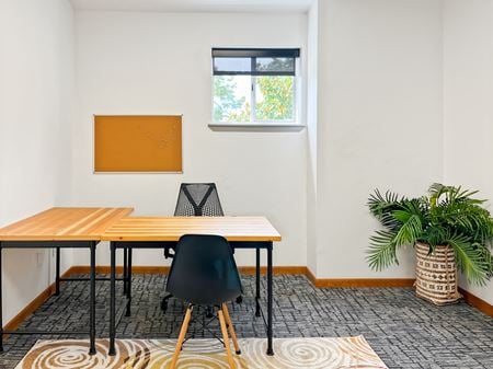 Preview this Regus - Gainesville Main St Coworking space for Rent in Gainesville