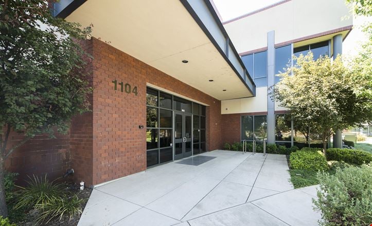 Preview this Sacramento Greenhaven Coworking space for Rent in Sacramento