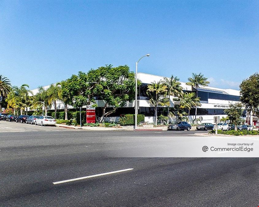 Manhattan Plaza - 111 North Sepulveda Boulevard