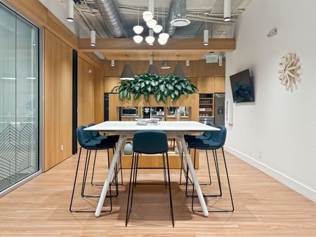 Preview this Spaces - Naples - Tamiami Trail E Coworking space for Rent in Naples