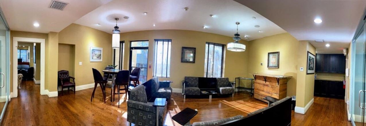 Preview this 350 East Pine Street Coworking space for Rent in Orlando