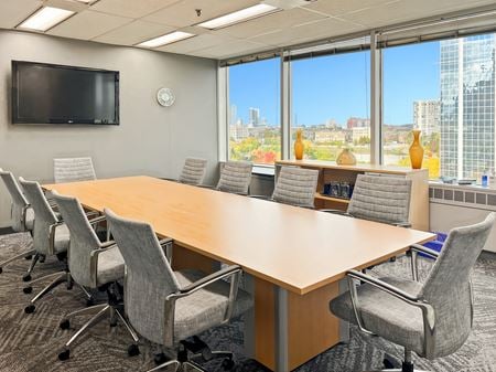 Preview this Regus - Mississauga - Robert Speck 2 Coworking space for Rent in Mississauga 
