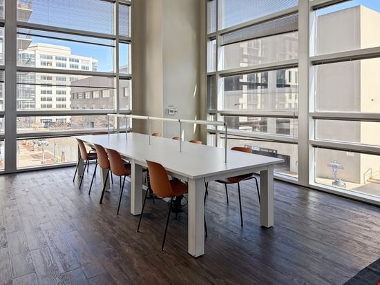 Regus - Rockville - Montgomery Ave