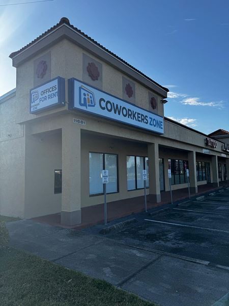 Preview this Coworkers Zone LLC - Coworkers OBT Coworking space for Rent in Orlando