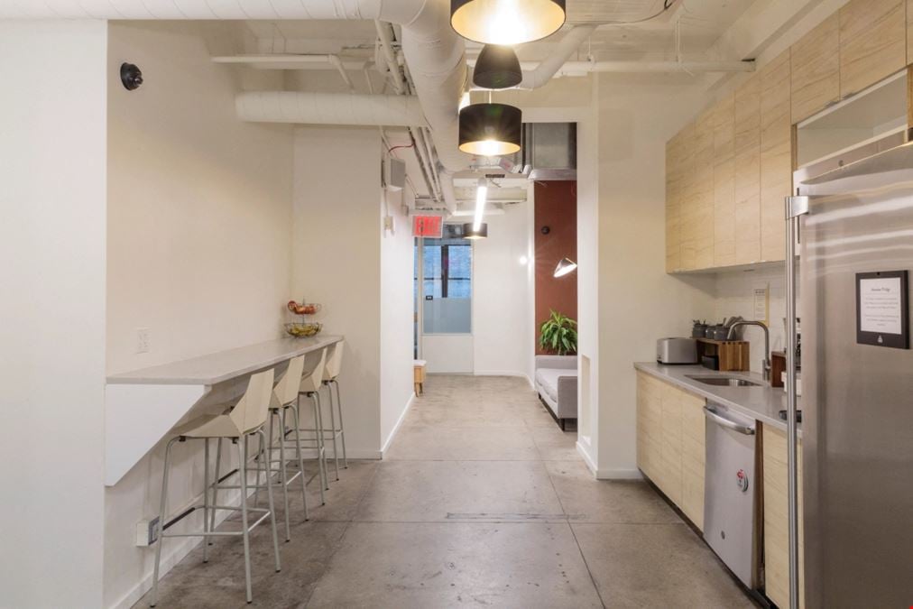 Industrious - 251 West 30th Street