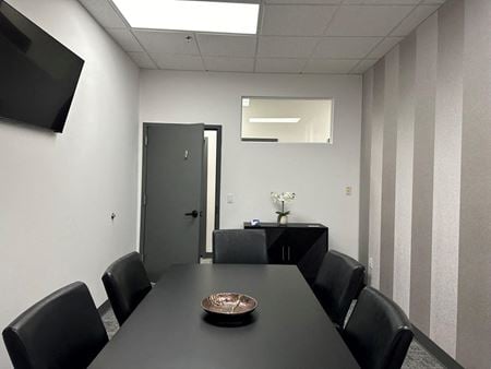 Preview this Platinum Suites - of Newtown Coworking space for Rent in Newtown