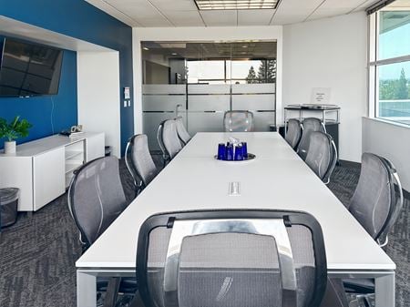Preview this Regus - Roseville - Douglas Blvd Coworking space for Rent in Roseville