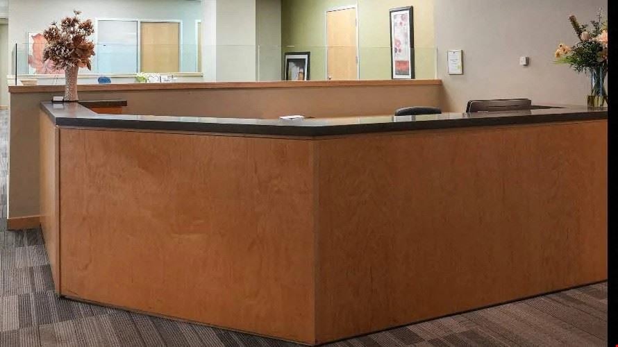 Intelligent Office (Vaughan/Toronto) - 400 Applewood Crescent