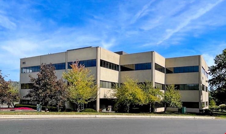 Preview this Flex 22 Coworking space for Rent in Bridgewater