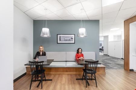 Preview this Regus - O'Hare Airport Coworking space for Rent in Chicago