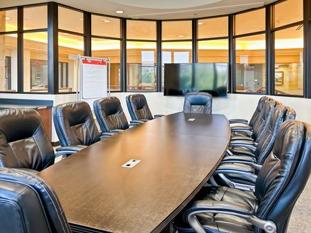 Preview this Regus - San Antonio - North Stone Oak Coworking space for Rent in San Antonio