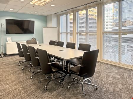 Preview this Regus - Washington - Franklin Square Coworking space for Rent in Washington