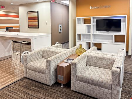 Preview this Regus - Calgary - Crowfoot Centre Coworking space for Rent in Calgary