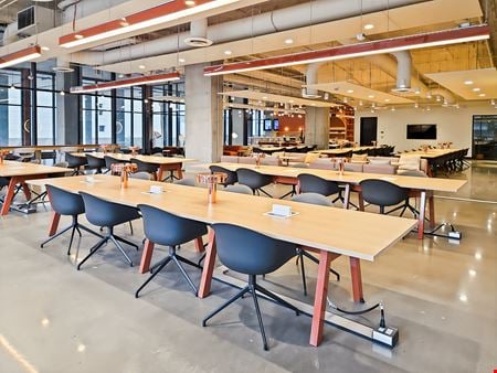 Preview this Spaces - Phoenix - W Monroe St Coworking space for Rent in Phoenix