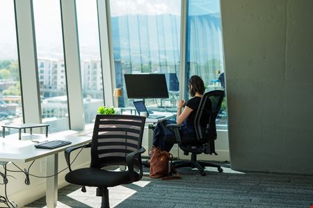 Preview this Pulse Cowork by ProducKIDvity - Pulse Co-working Coworking space for Rent in Kelowna