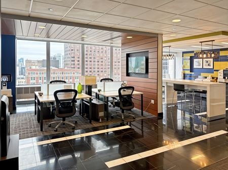 Preview this Regus - Chicago - 111 W Jackson Coworking space for Rent in Chicago